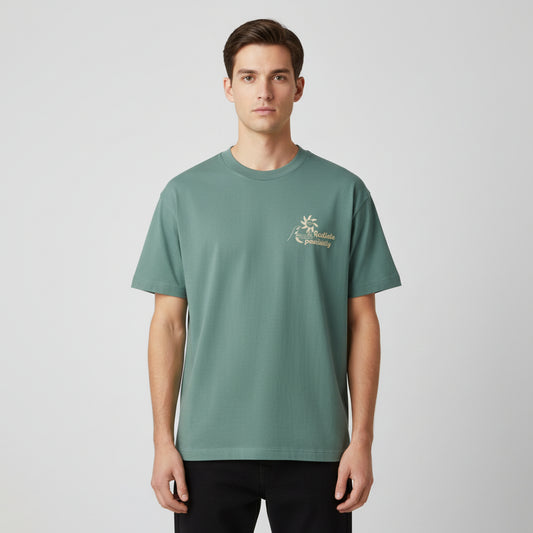 Camiseta oversize "Radiate positivity"