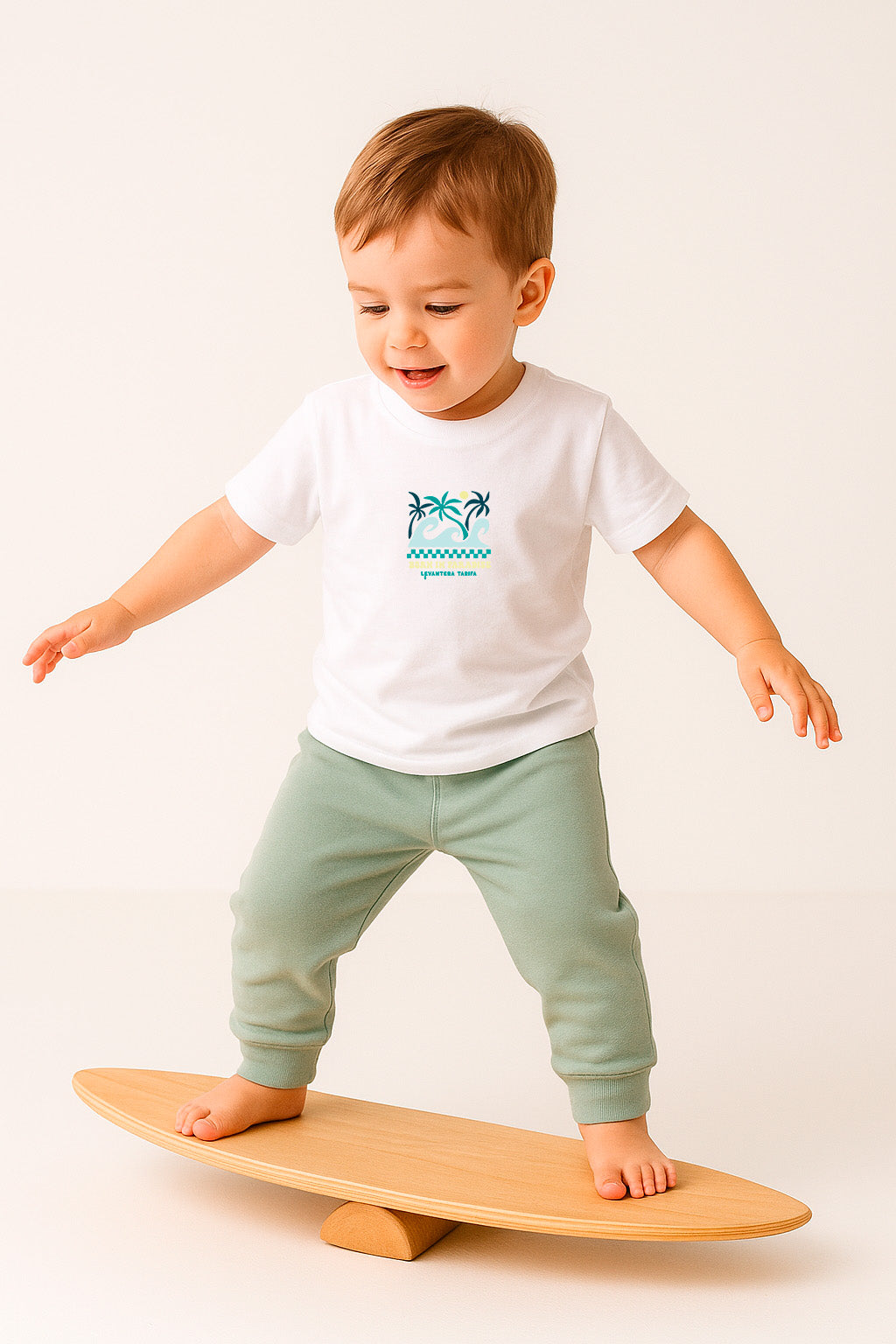 Camiseta bebé “Born in Paradise”